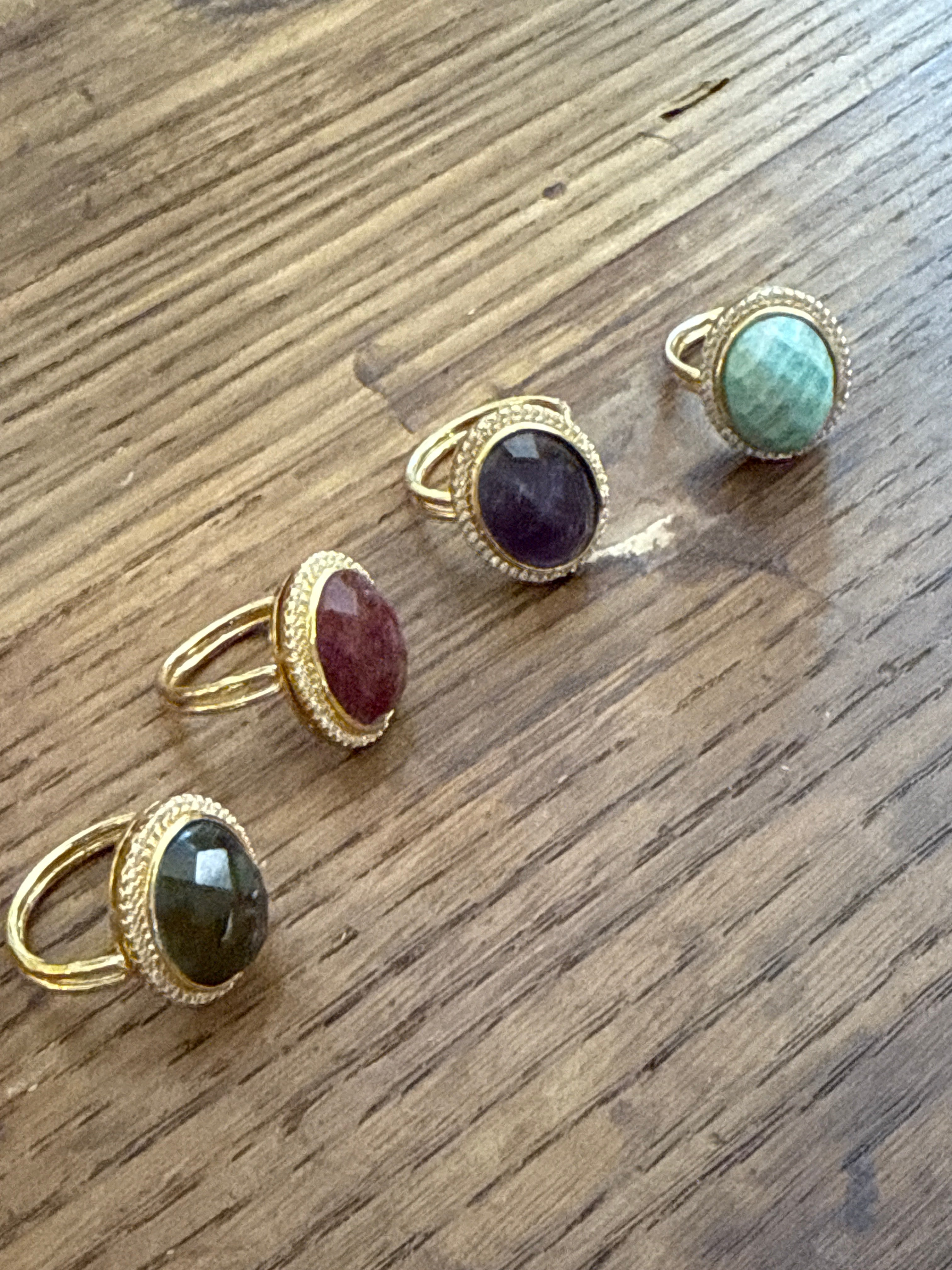 ANELLO OVALE