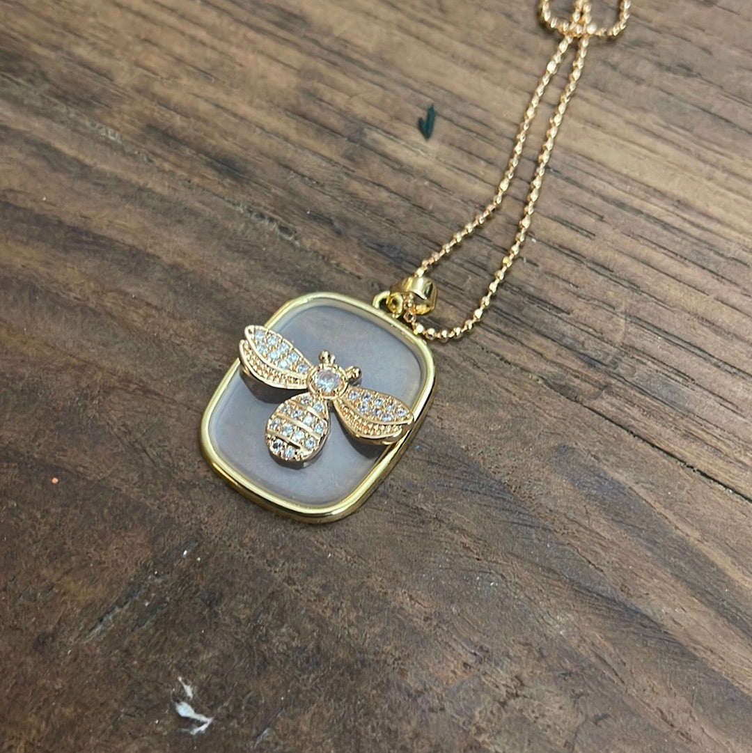 COLLANA PIASTRINA CON APE