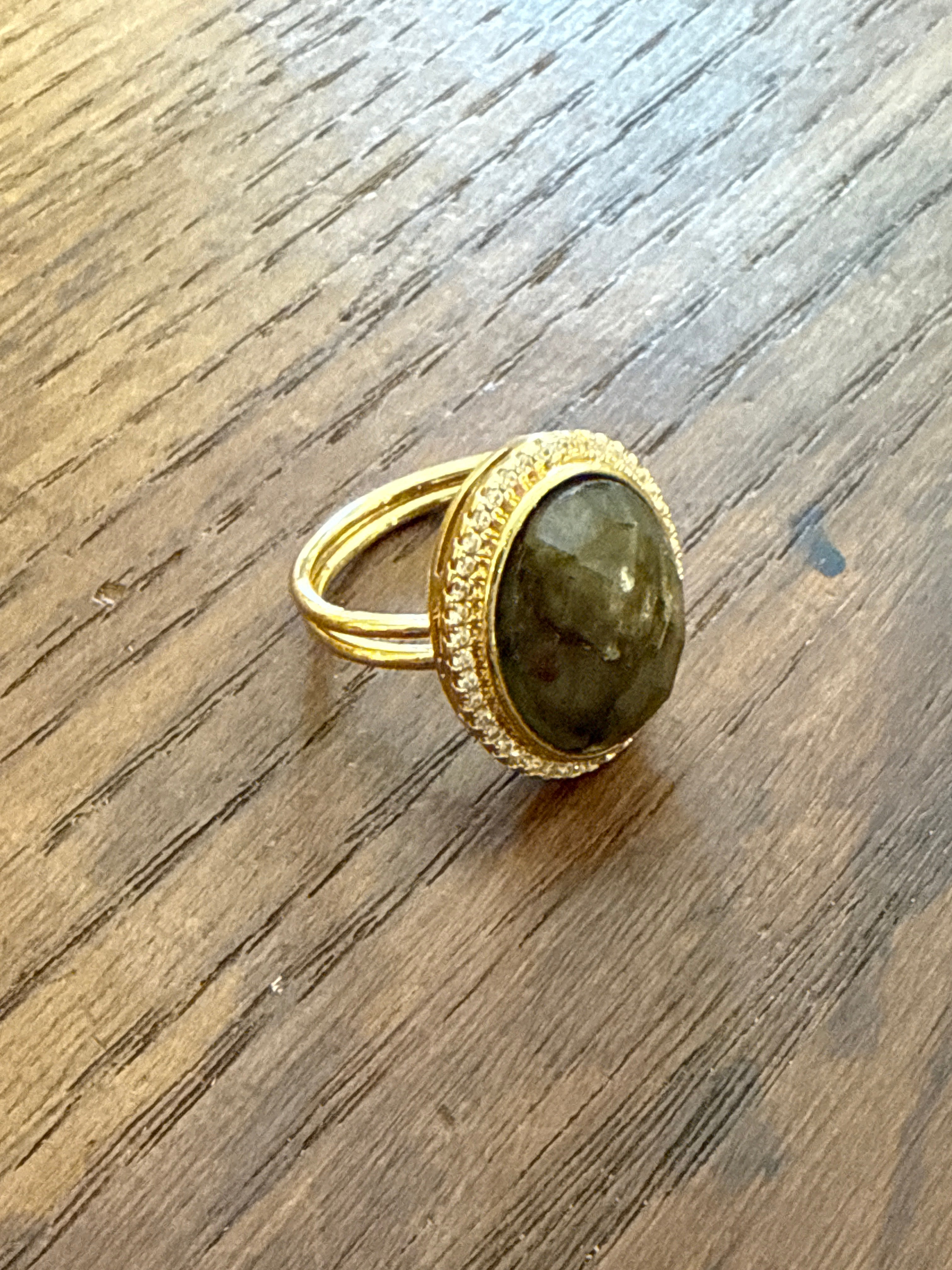 ANELLO OVALE