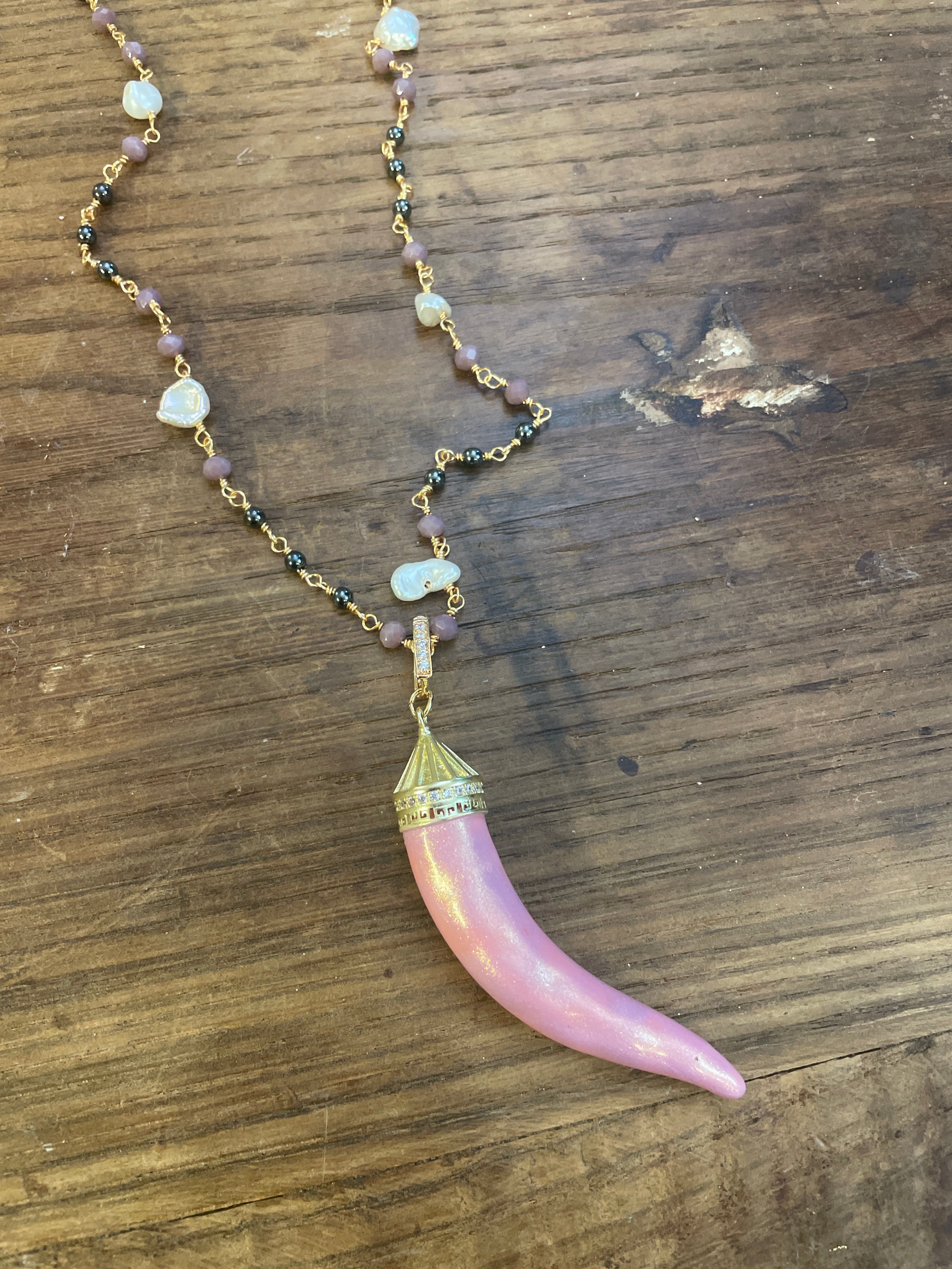 Corno in ceramica Rosa