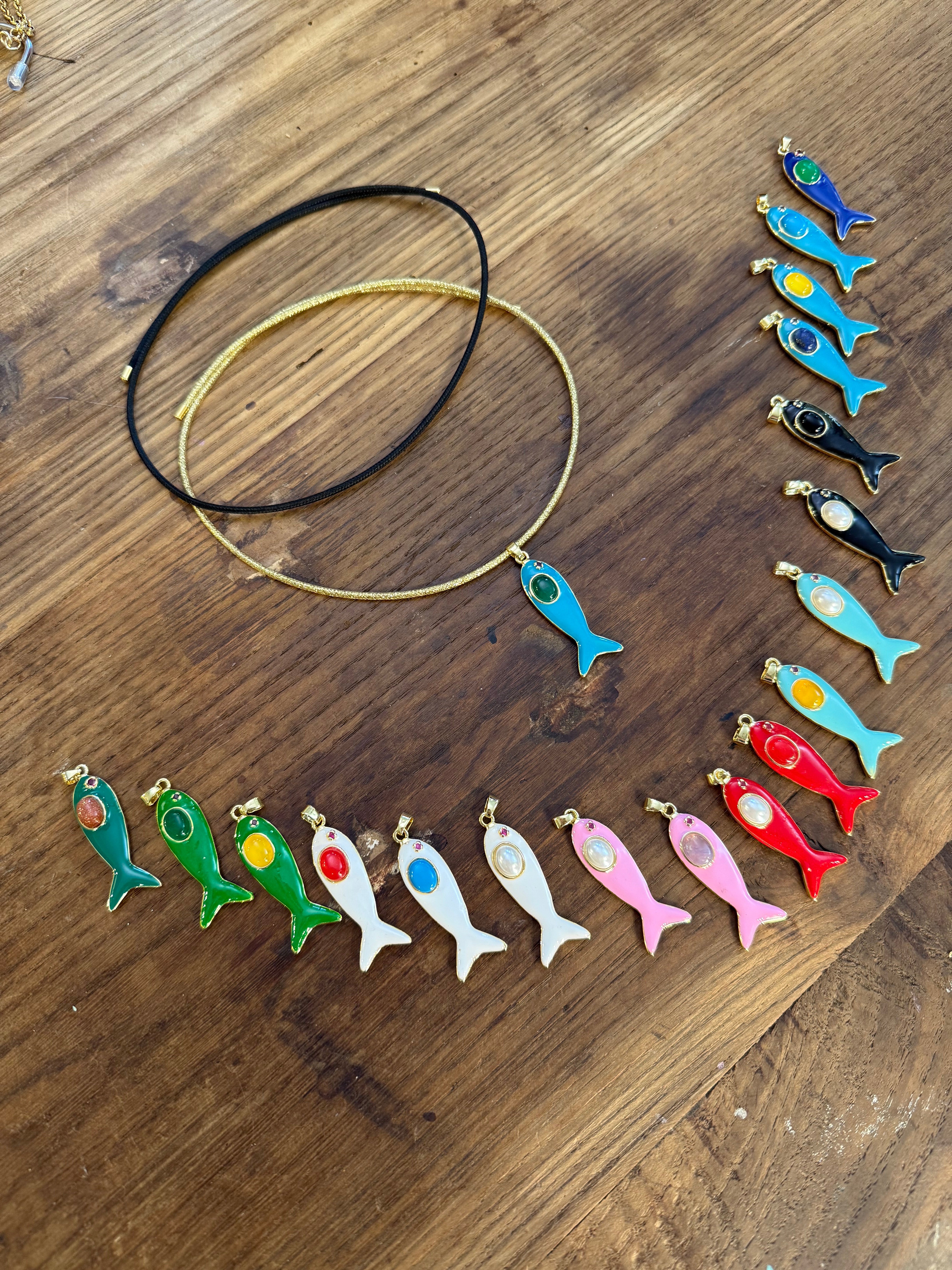 MAGNETIC CHOKER con PESCIOLINOp