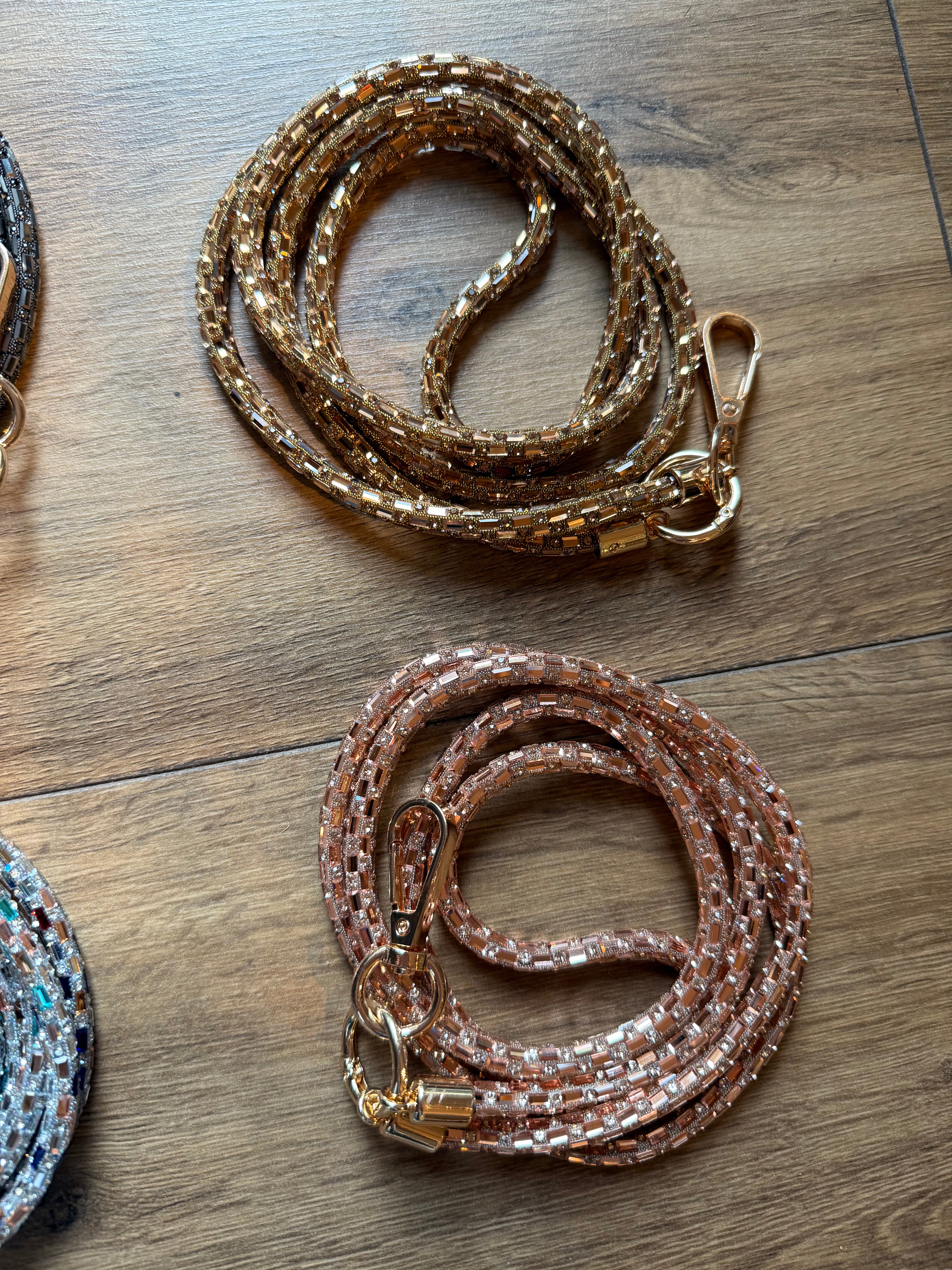 TRACOLLA per cellulare in STRASS F/W 25-26