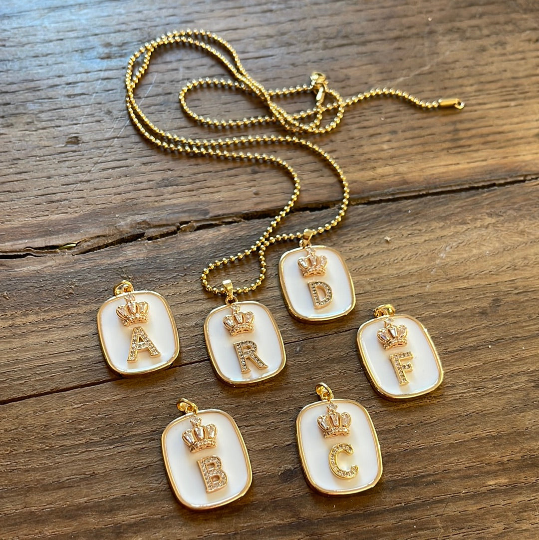 COLLANA CON PIASTRINA BIANCA LETTERA/NUMERO
