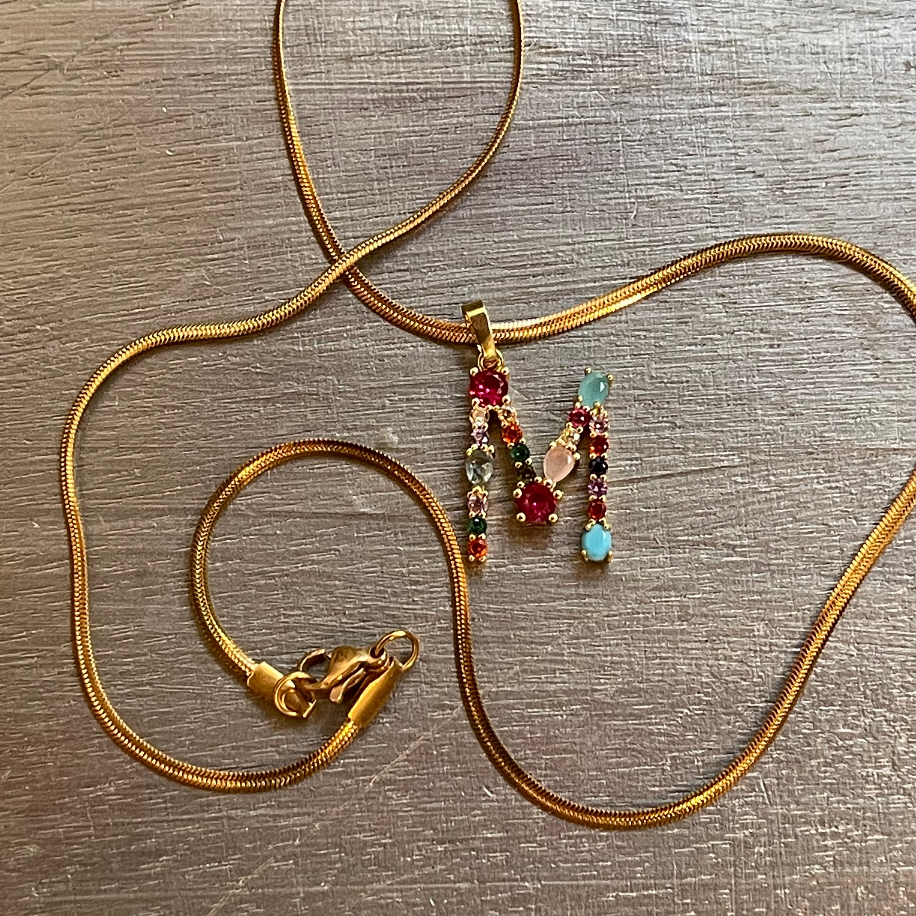 COLLANA LETTERE COLORATE