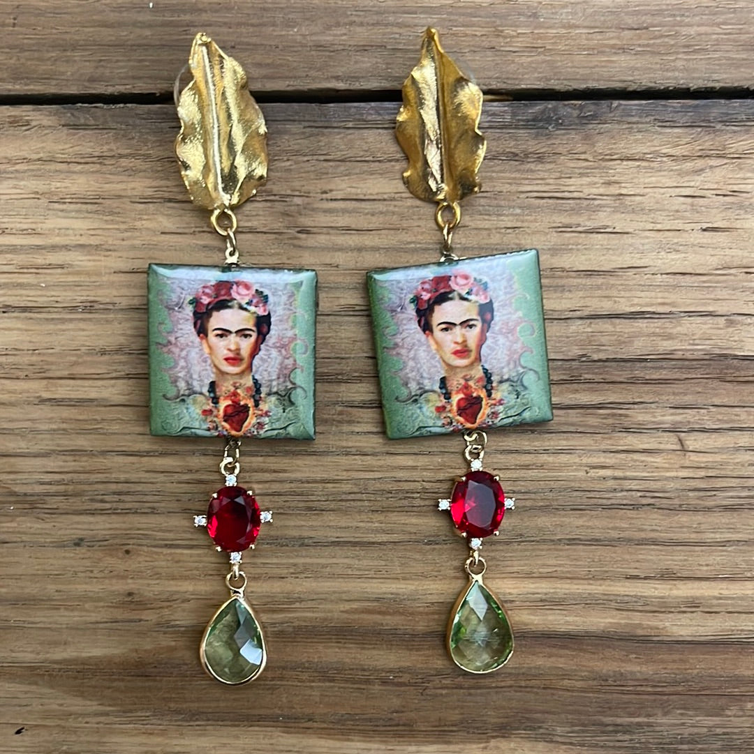 FRIDA IN FOGLIA