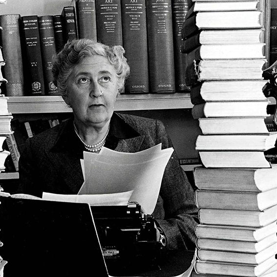 Agatha Christie e l'arte segreta dei gioielli