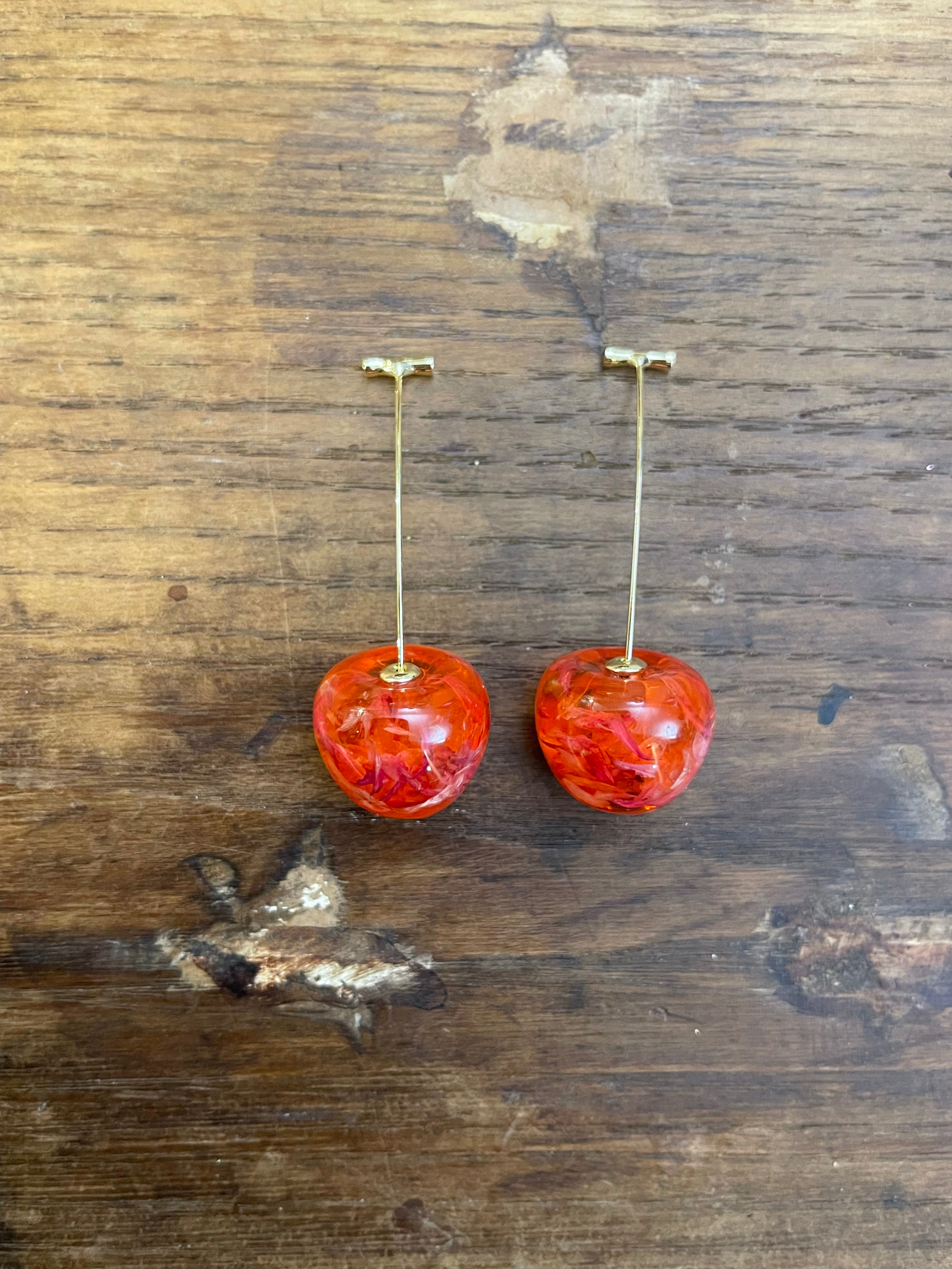 CHERRY EARRING