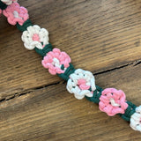 DAISIES white, barbie pink, forest green