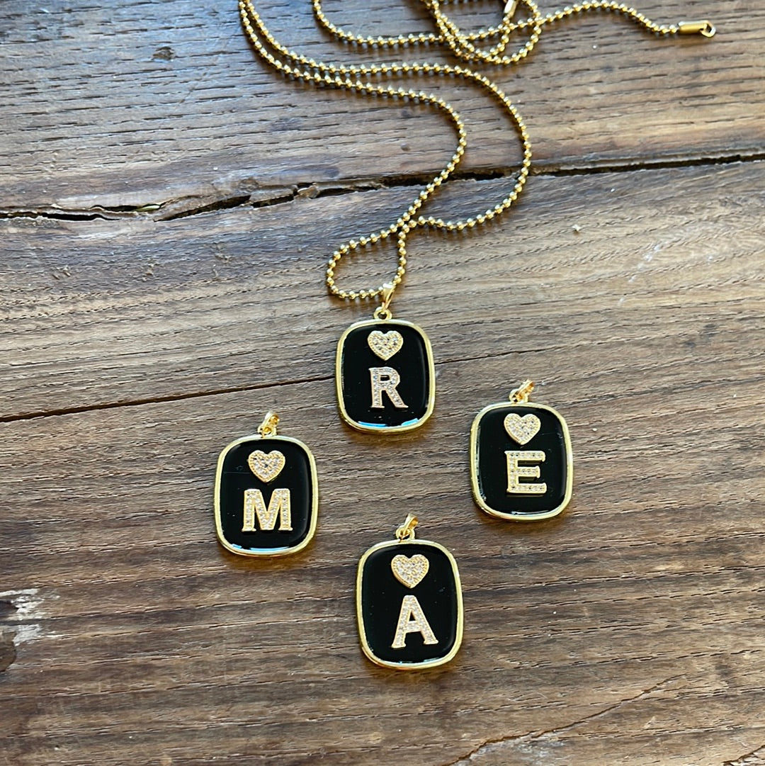 NECKLACE WITH BLACK LETTER AND HEART PLATE