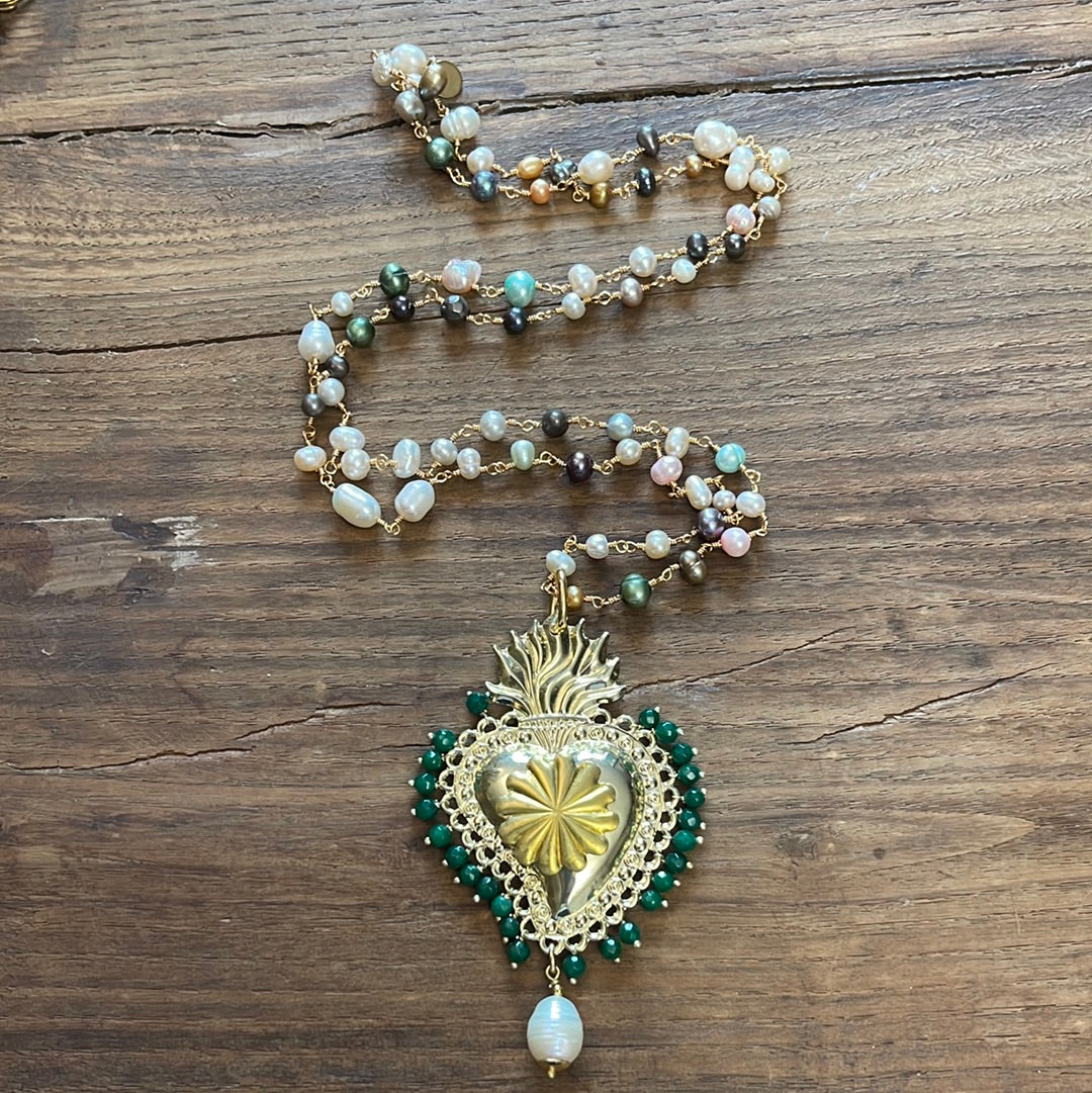 GREEN SACRED HEART