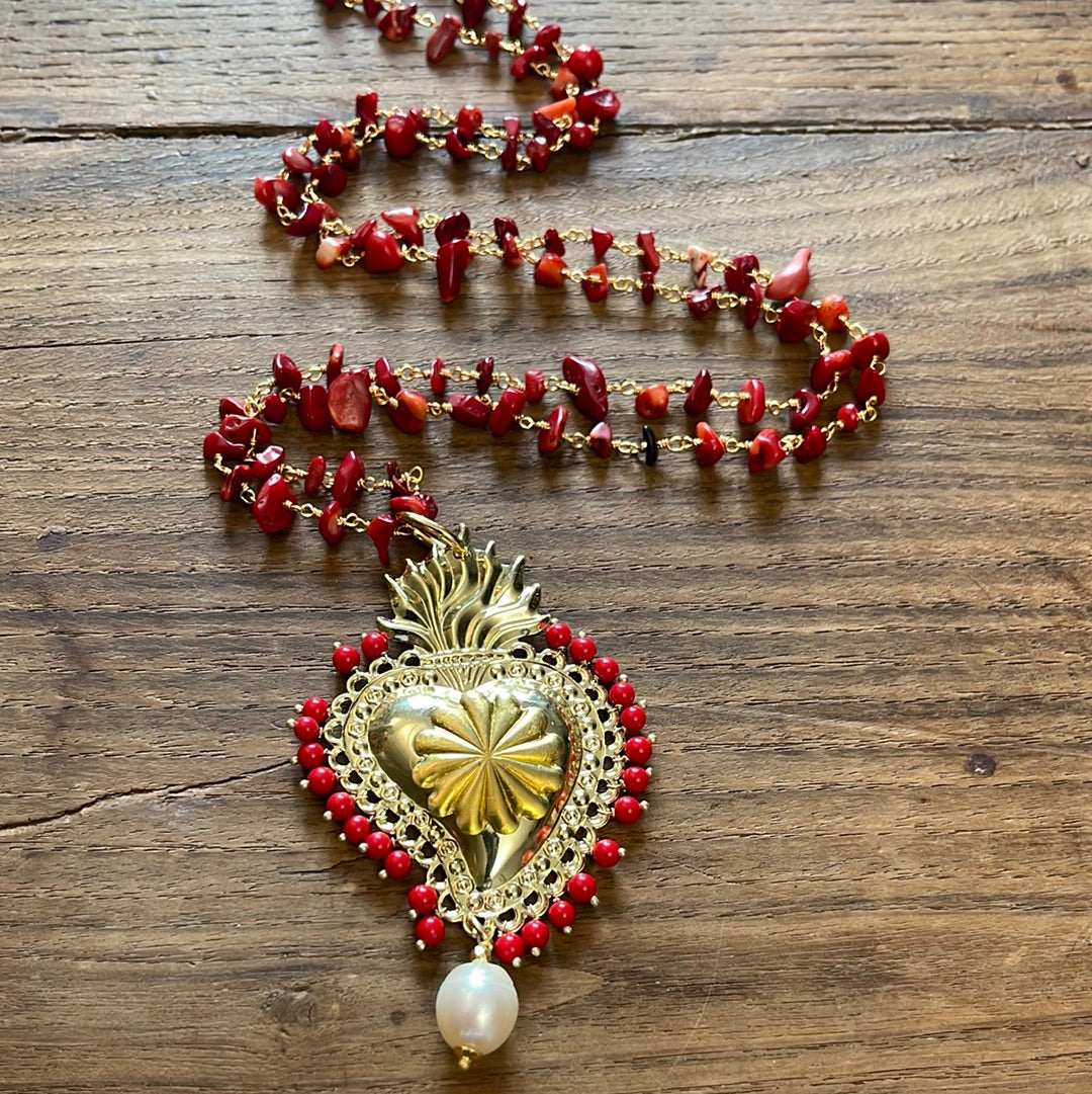 COEUR SACRÉ EN BAMBOU ROUGE