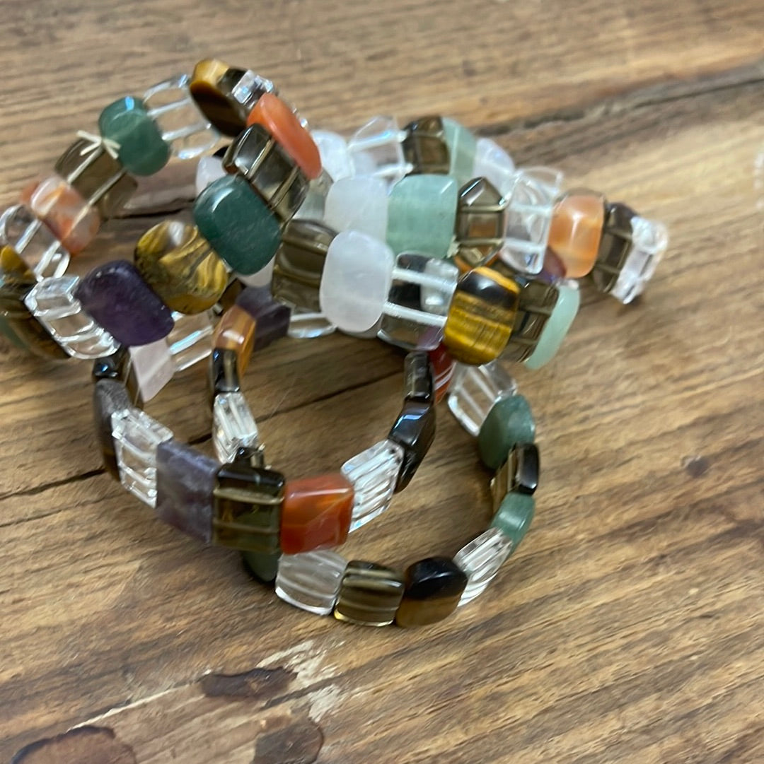 BRACCIALE ELASTICO IN QUARZI MISTI