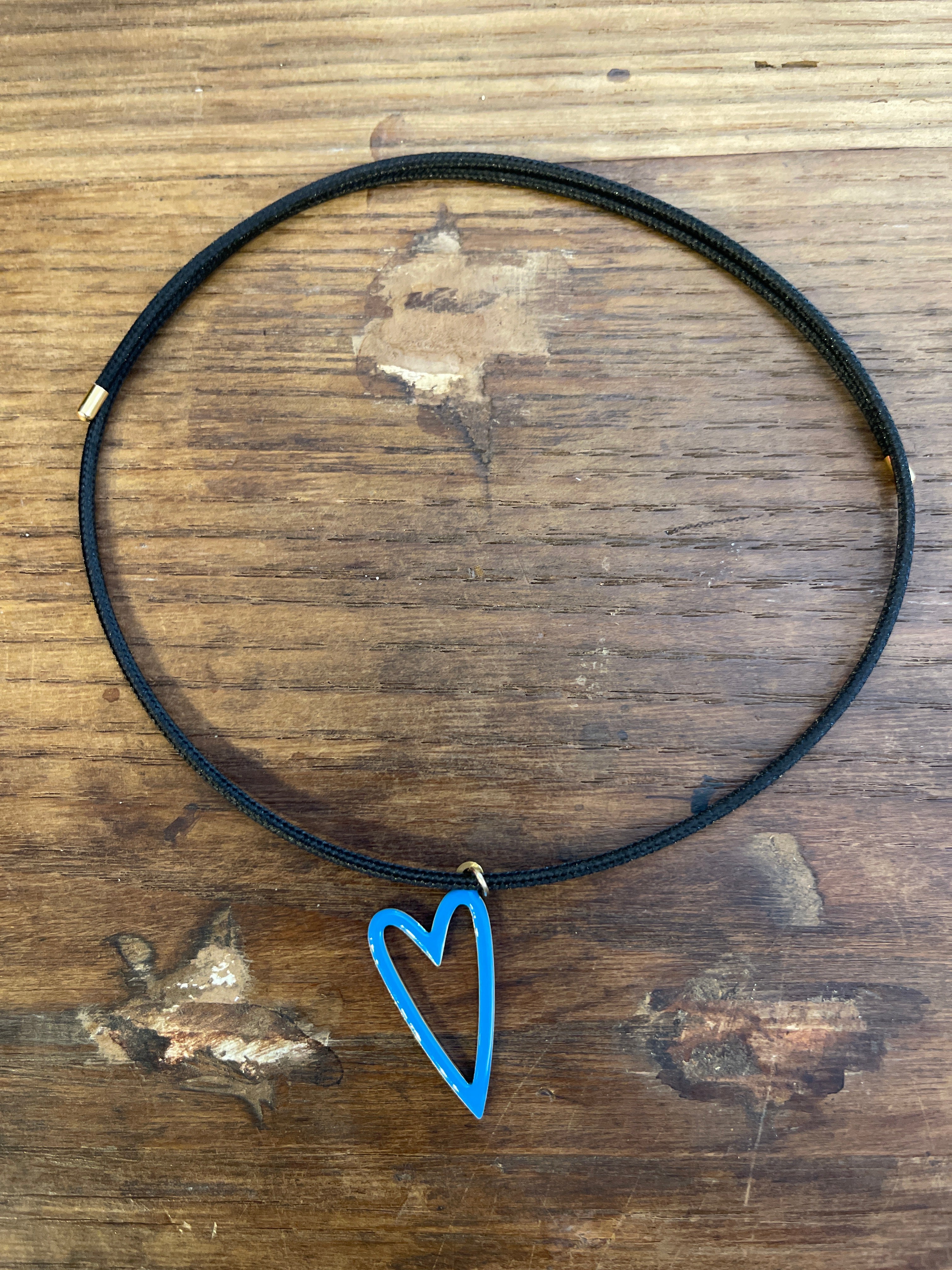 MAGNETIC CHOKER con CUORE