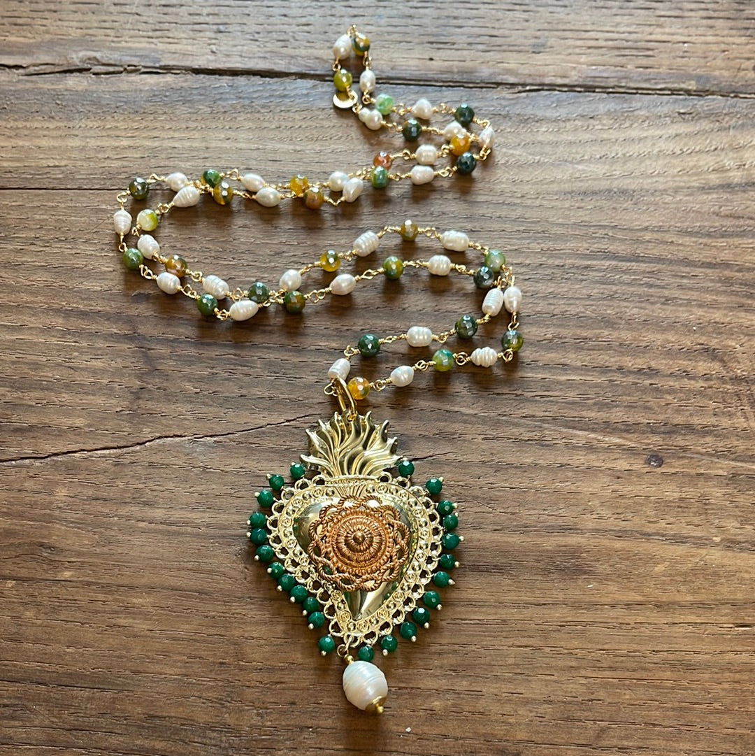 GREEN SACRED HEART