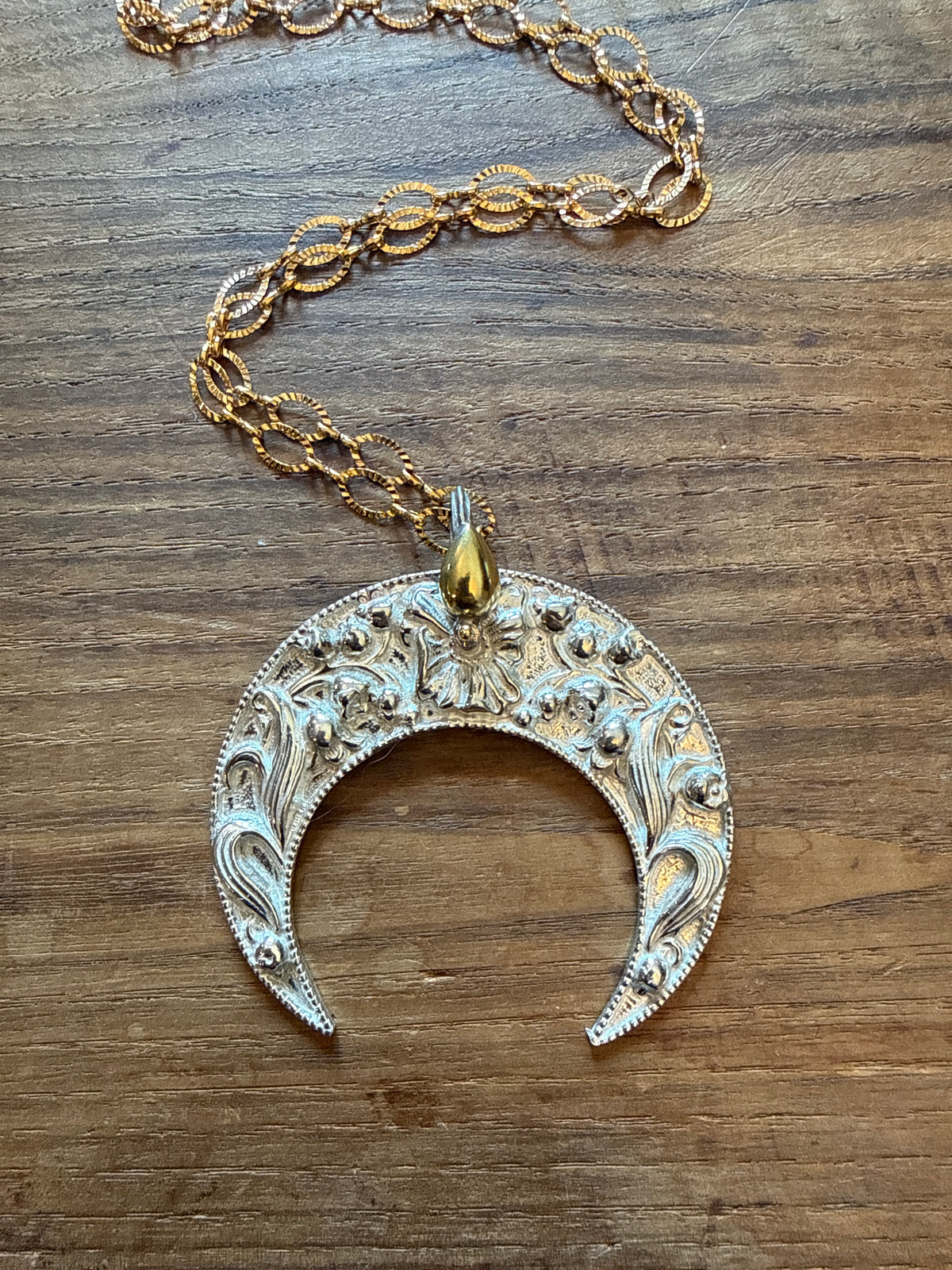 HERITAGE MOON