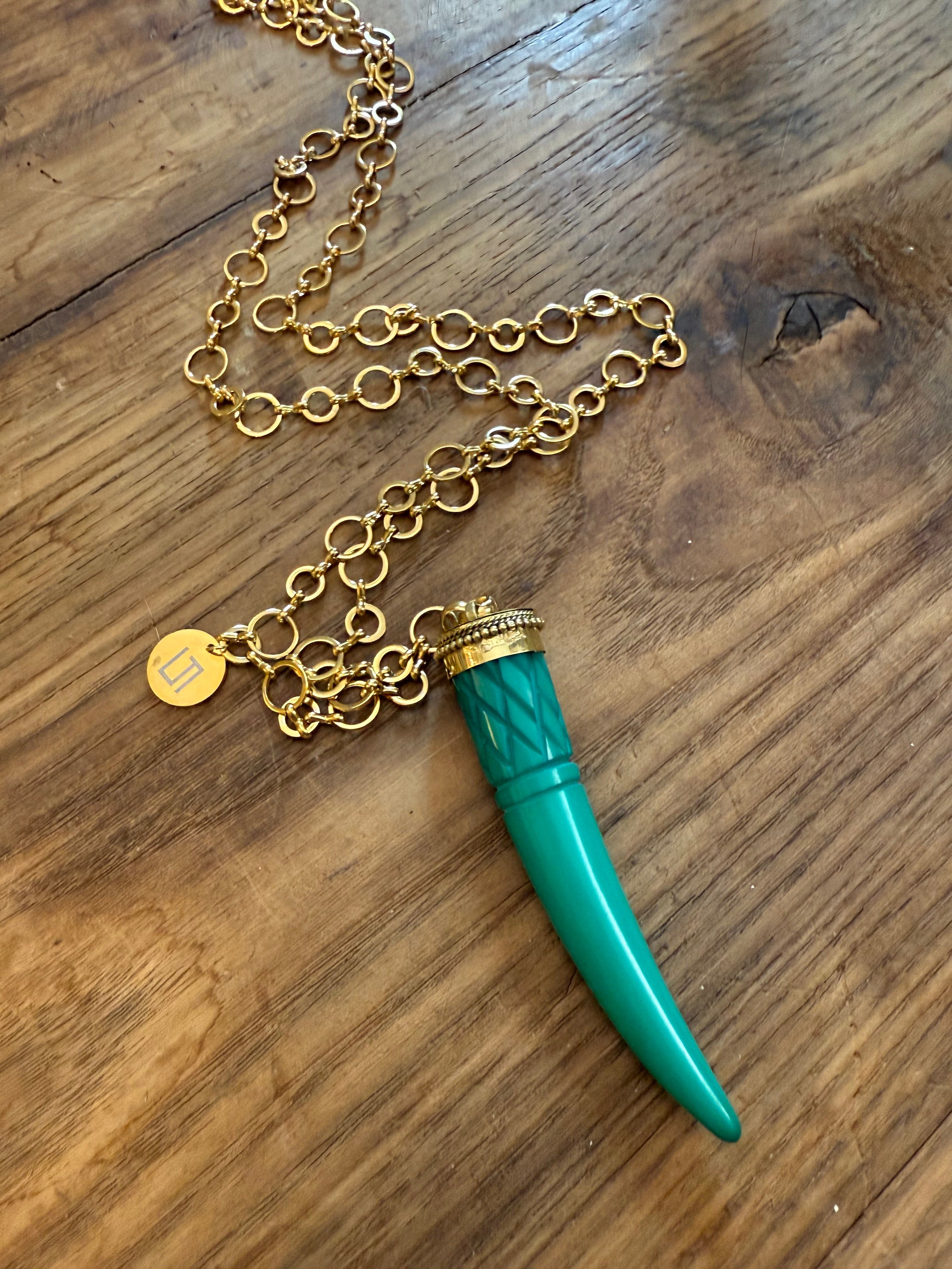 GREEN HORN