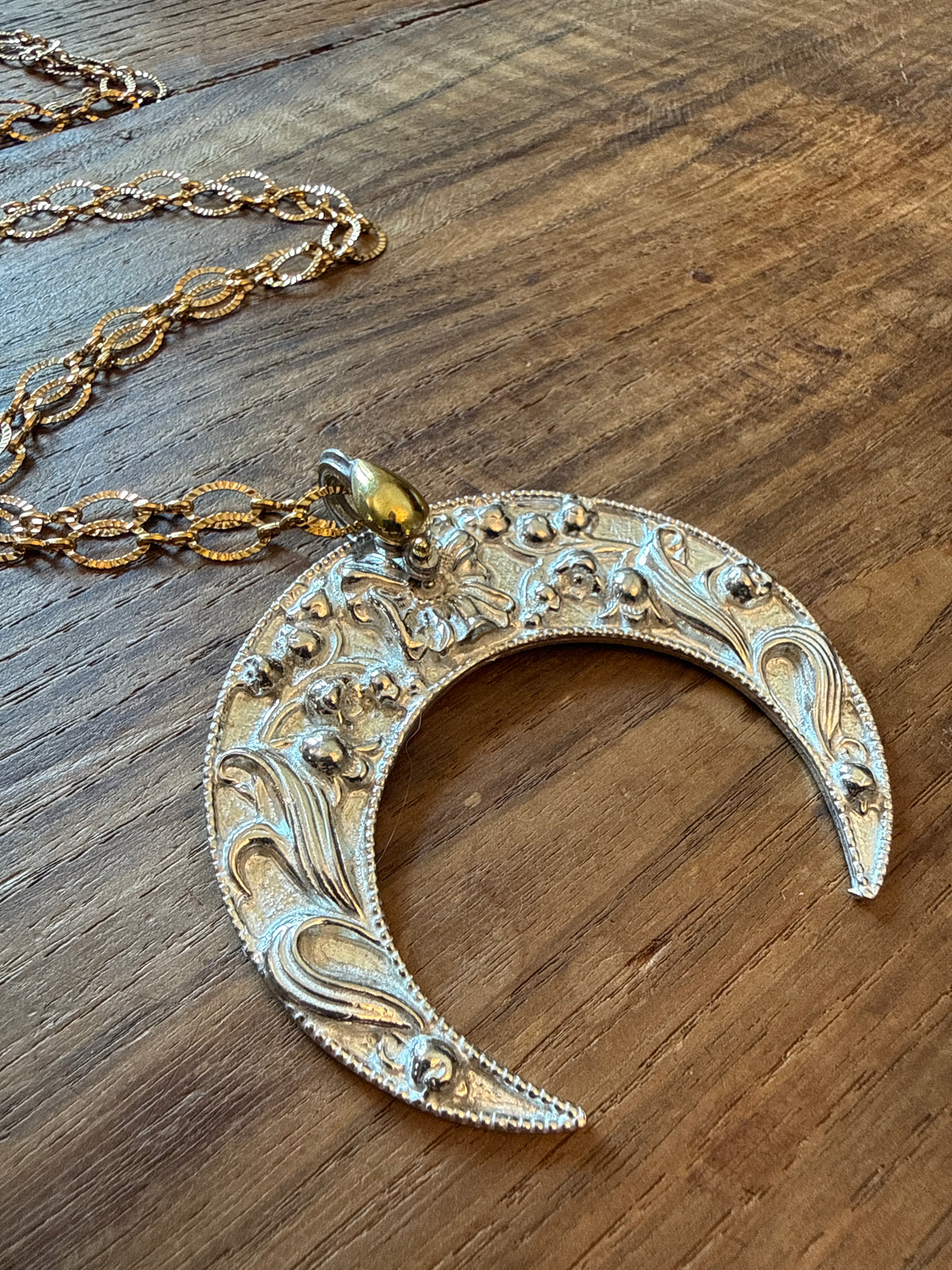 HERITAGE MOON