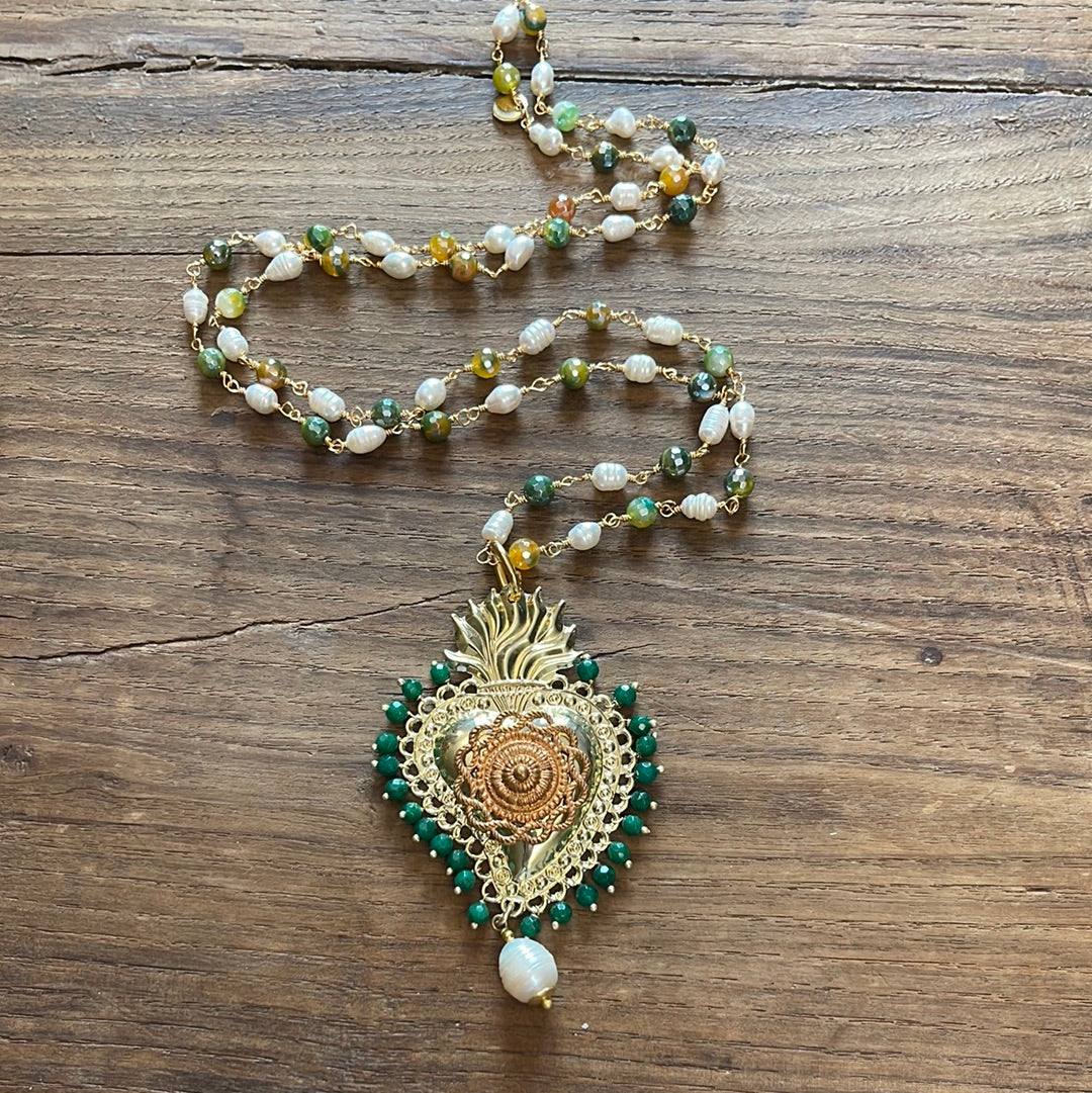 GREEN SACRED HEART