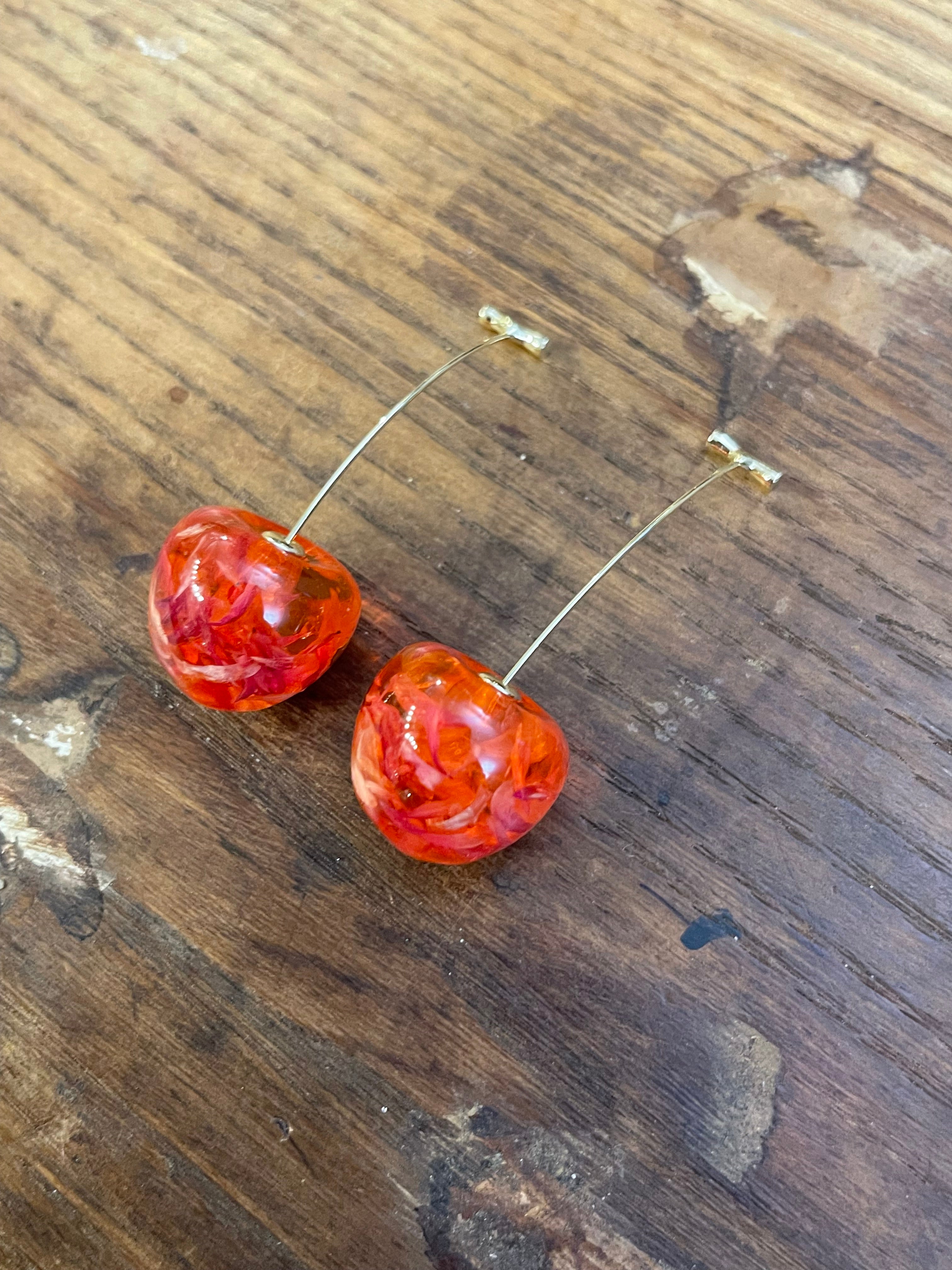 CHERRY EARRING