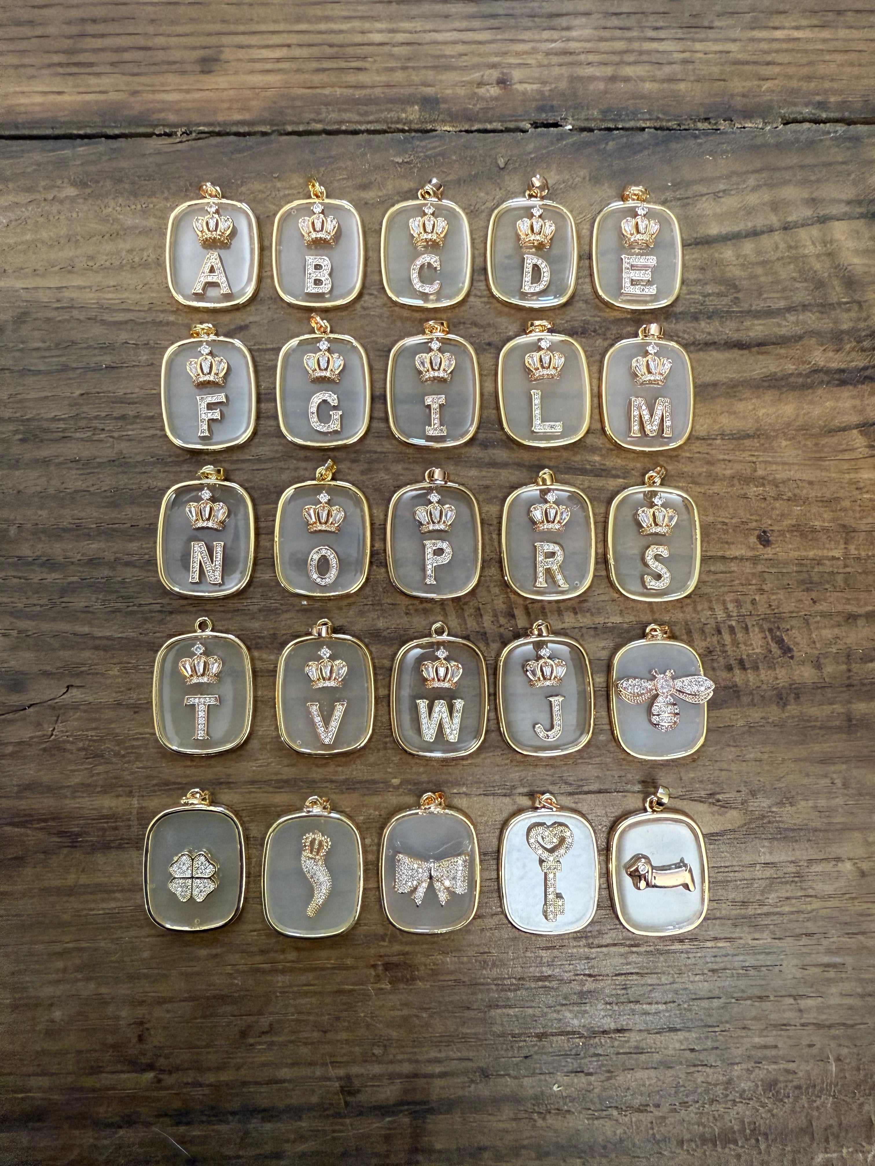 COLLANA CON PIASTRINA TRASPARENTE LETTERA/NUMERO