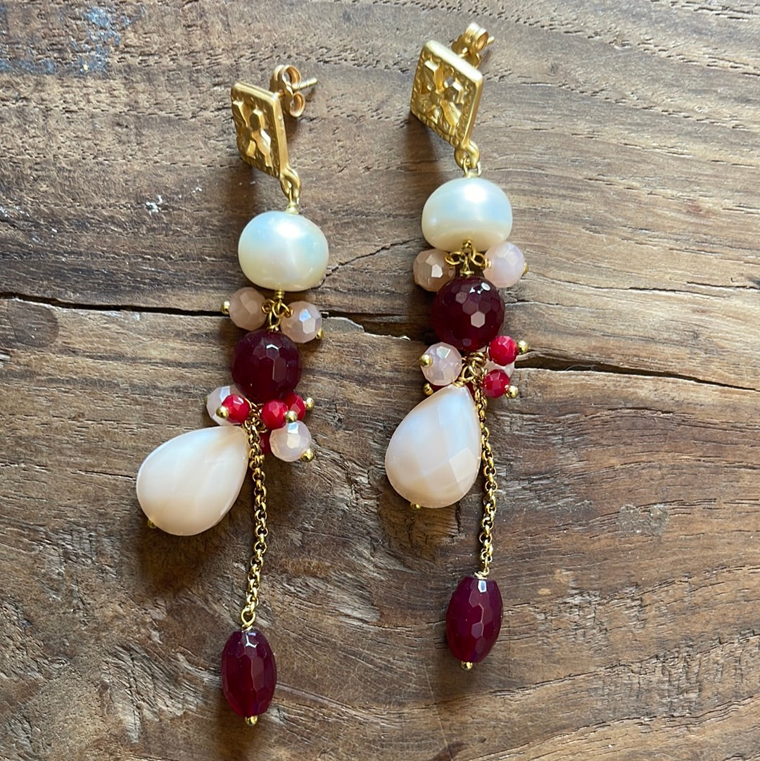 KNOTTED EARRINGS