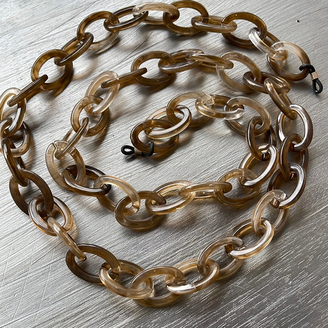 BROWN GLASSES CHAIN