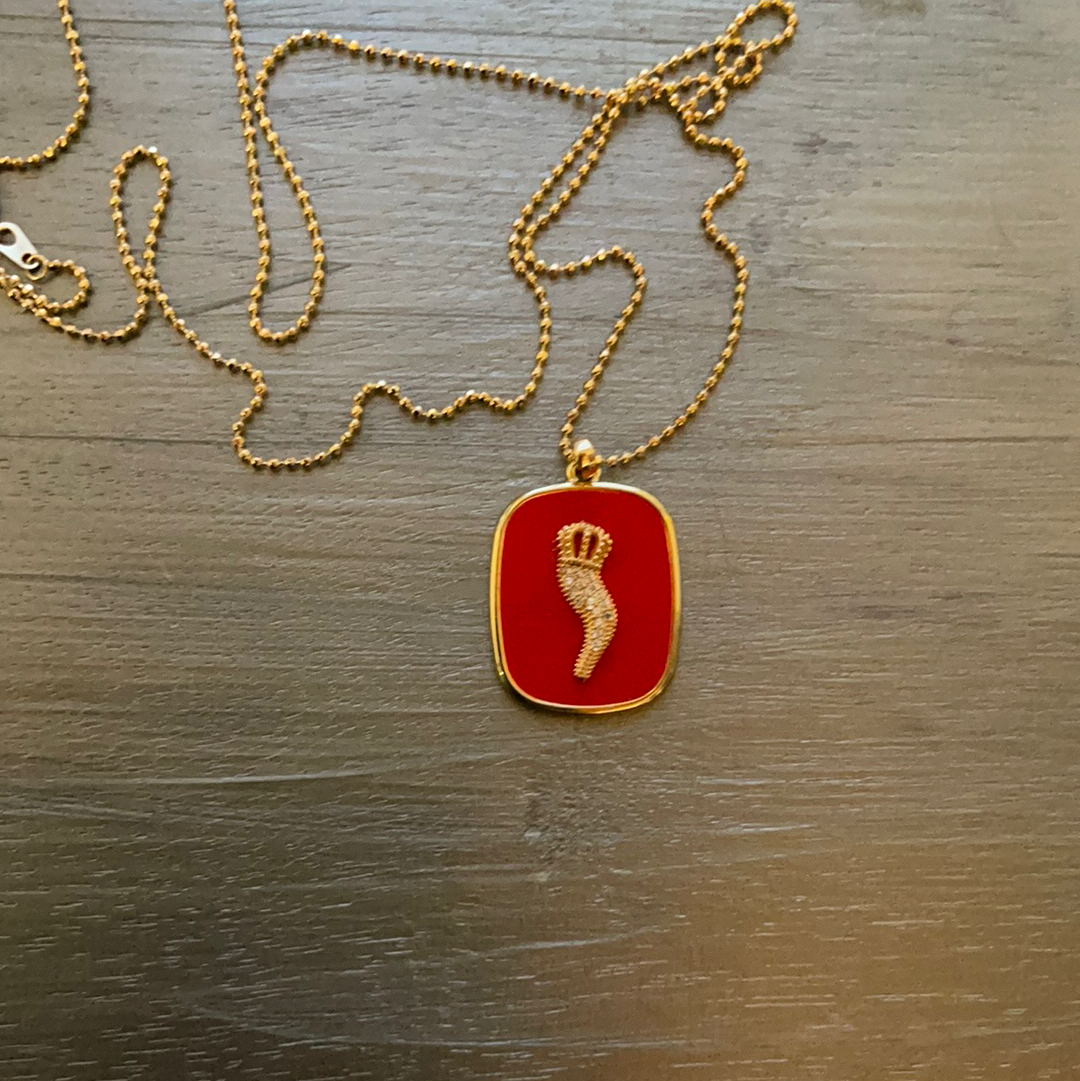 COLLANA PIASTRINA ROSSA PORTAFORTUNA